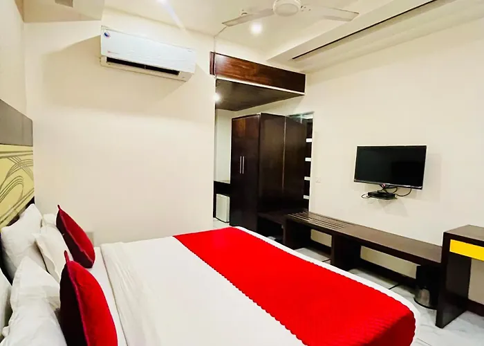 Frankstay -Le Unit By Worth New Delhi